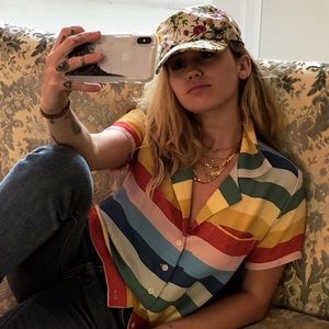 Meet your Posher, Bella